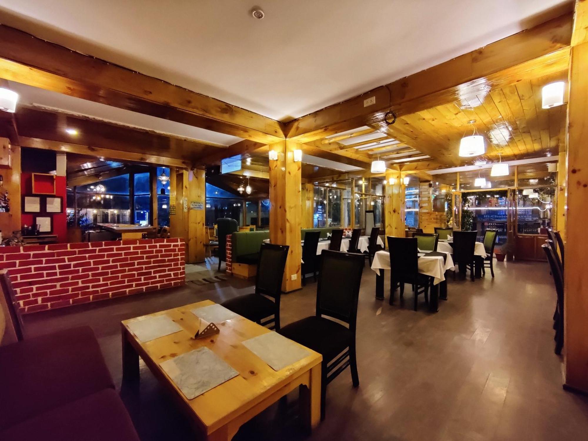 The Whispering Inn Resort And Bar Manali  Luaran gambar