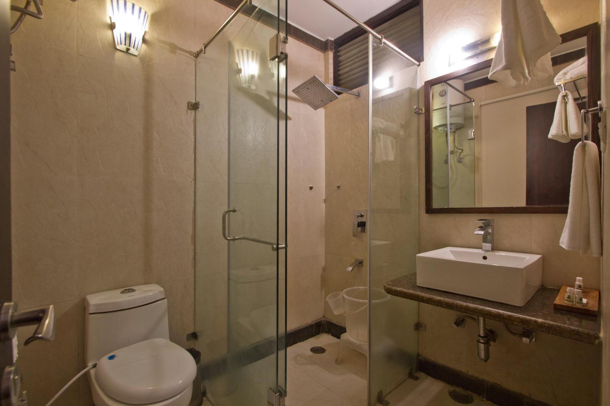 The Whispering Inn Resort And Bar Manali  Luaran gambar